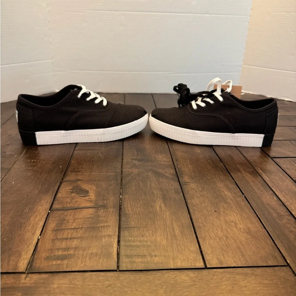 TOMS Cordones Indio Womens 7 B Sneakers Casual Shoes Black Heritage Canvass NIB
